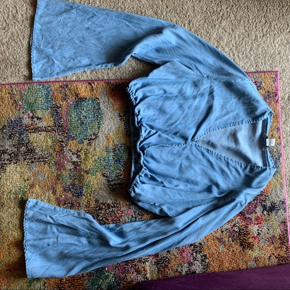 Guess Denim Crop Top - Picture 4 of 5